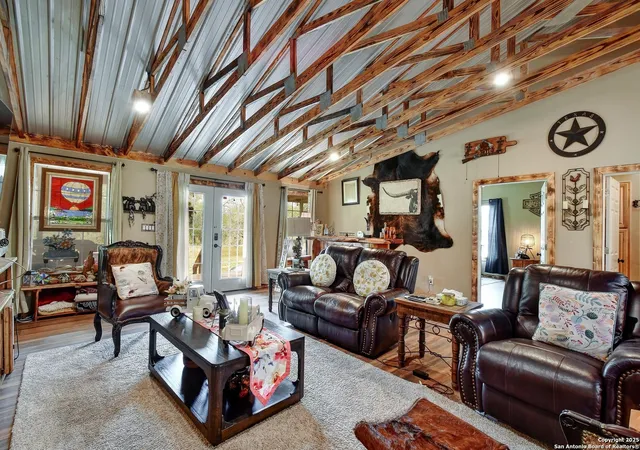 Photo 2 of Sale Pending at 990 Spur Rdg, San Antonio, TX 78264 | MLS# 1887378 | Listing updated on 2026-01-24