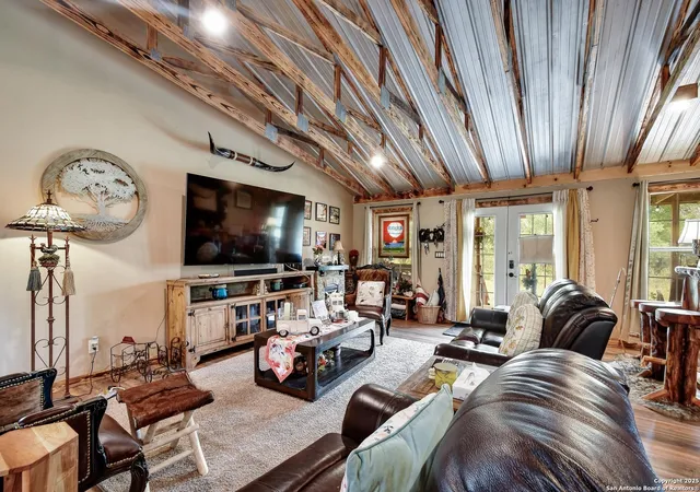 Photo 3 of Sale Pending at 990 Spur Rdg, San Antonio, TX 78264 | MLS# 1887378 | Listing updated on 2026-01-24