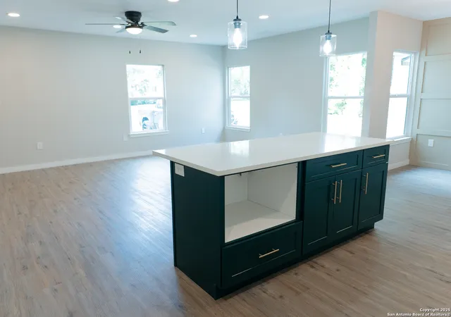 5th image of 221 Larchmont, San Antonio, TX 78209 | MLS# 1887383