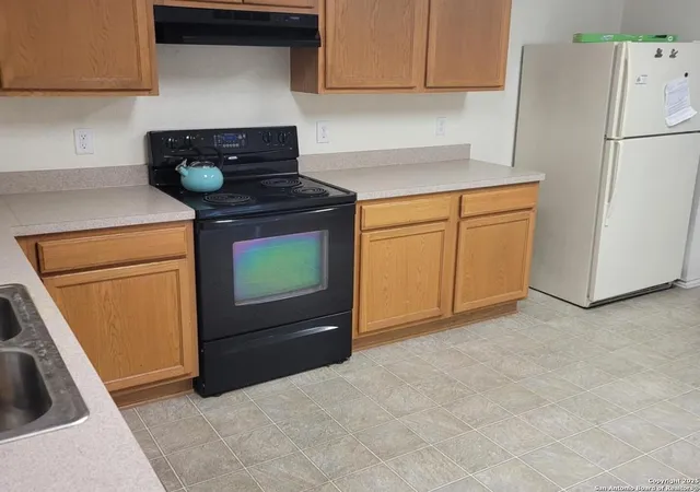 Photo 3 of Sale Pending at 4823 Heather Pass, San Antonio, TX 78218 | MLS# 1887390 | Listing updated on 2026-01-22