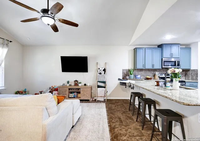 Photo 3 of Sale Pending at 7027 Aphrodite Mist, San Antonio, TX 78252 | MLS# 1887393 | Listing updated on 2025-10-20