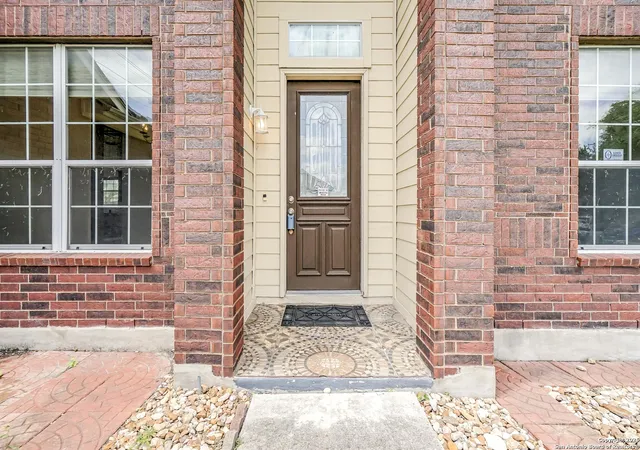 Photo 3 of Single family home for sale at 217 Morning Dew, Cibolo, TX 78108 | MLS# 1887402 | Listing updated on 2025-12-01