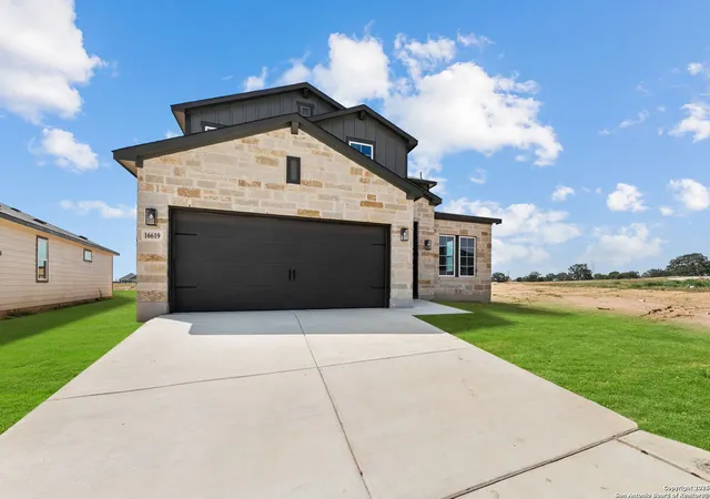 Photo 1 of Single family home for sale at 16619 Rosemary Ridge, Elmendorf, TX 78112 | MLS# 1887414 | Listing updated on 2025-09-29