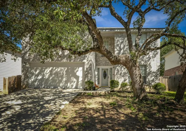 Photo 2 of Sale Pending at 1127 Cougar Country, San Antonio, TX 78251 | MLS# 1887423 | Listing updated on 2025-12-06