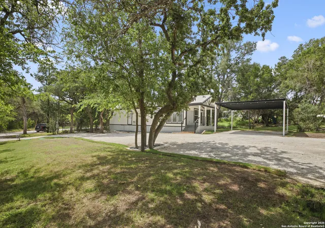 2nd image of 940 Contour, Spring Branch, TX 78070 | MLS# 1887443