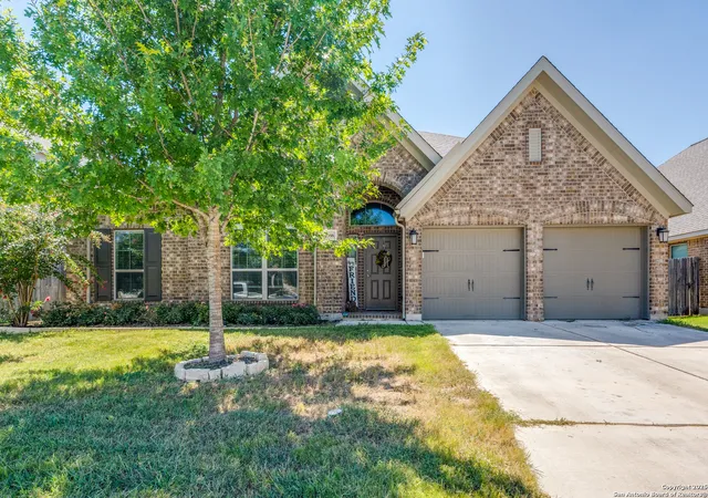 2nd image of 2916 Glen View, Seguin, TX 78155 | MLS# 1887575
