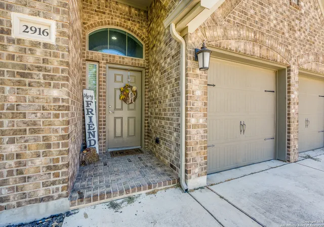 4th image of 2916 Glen View, Seguin, TX 78155 | MLS# 1887575
