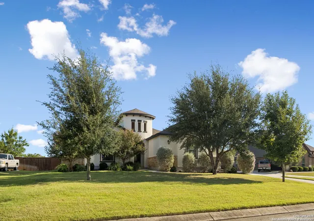 Photo 3 of Sale Pending at 30387 Setterfeld, Boerne, TX 78015 | MLS# 1887579 | Listing updated on 2025-11-13
