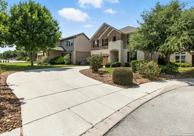 Photo 3 of Sale Pending at 2203 Bella Daisy, San Antonio, TX 78260 | MLS# 1887593 | Listing updated on 2026-01-01