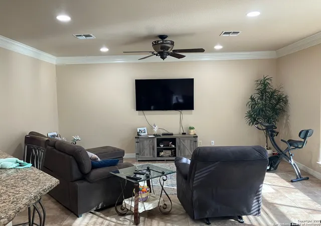 5th image of 125 Cactus Wren, Mc Queeney, TX 78123 | MLS# 1887615