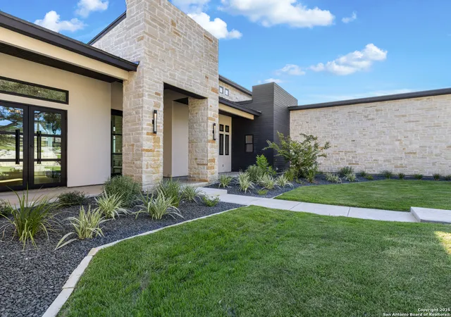 Photo 46 of Single family home for sale at 2018 Paradisepkwy, Canyon Lake, TX 78133 | MLS# 1887653 | Listing updated on 2026-07-28