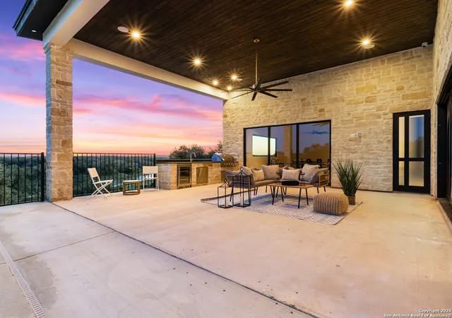 Photo 4 of Single family home for sale at 2018 Paradisepkwy, Canyon Lake, TX 78133 | MLS# 1887653 | Listing updated on 2026-07-28