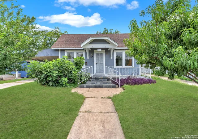 Photo 1 of Single family home for sale at 910 E Highland, San Antonio, TX 78210 | MLS# 1887734 | Listing updated on 2025-10-12