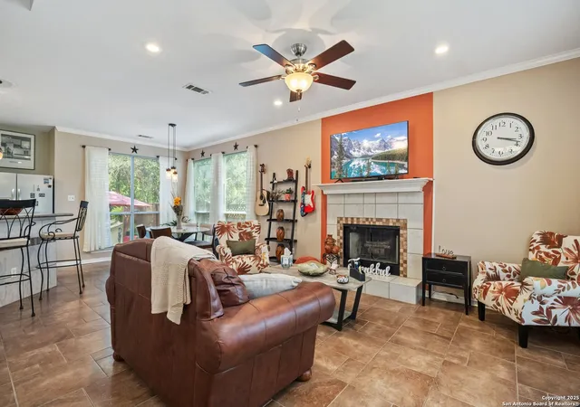 Photo 2 of Single family home for sale at 102 Elm Hill Ct, San Marcos, TX 78666 | MLS# 1887741 | Listing updated on 2025-10-24