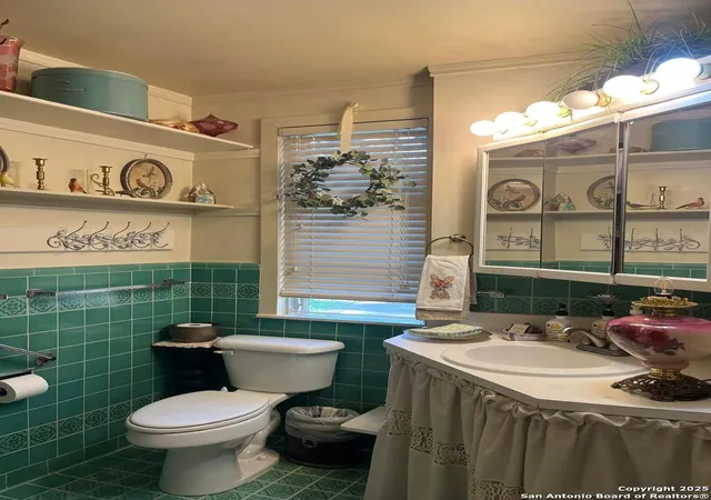 4th image of 19967 Hwy 127, Concan, TX 78838 | MLS# 1887786