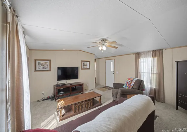 2nd image of 820 Forest View, Blanco, TX 78606 | MLS# 1887804