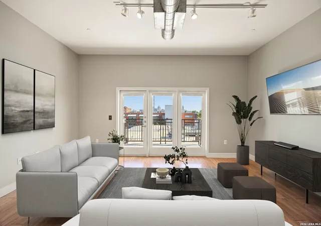 5th image of 1401 S Flores St #409, San Antonio, TX 78204 | MLS# 1887925