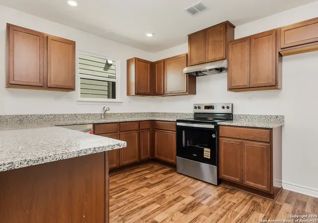 Photo 2 of Sale Pending at 9451 Platte Pl, San Antonio, TX 78221 | MLS# 1887928 | Listing updated on 2025-11-10