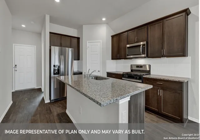 5th image of 1690 Kolbe Trail, New Braunfels, TX 78130 | MLS# 1887945