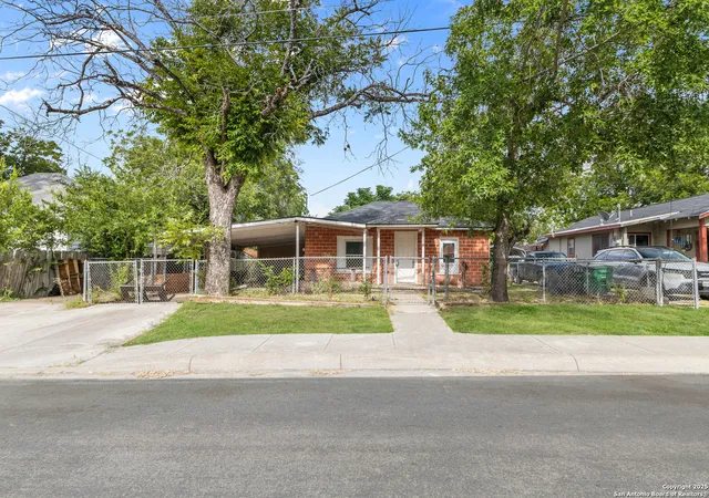 3rd image of 714 Hallie Ave, San Antonio, TX 78210 | MLS# 1887992
