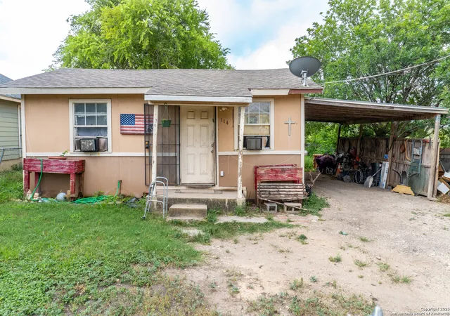 Photo 1 of Sale Pending at 114 Tellez, San Antonio, TX 78228 | MLS# 1887996 | Listing updated on 2025-10-28