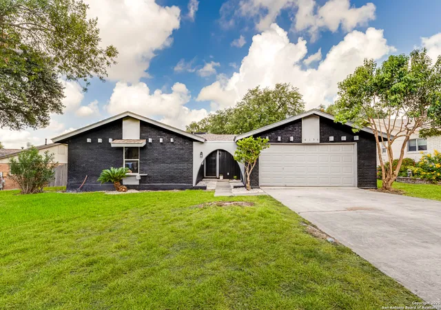 1st image of 6135 Royal, San Antonio, TX 78239 | MLS# 1888036