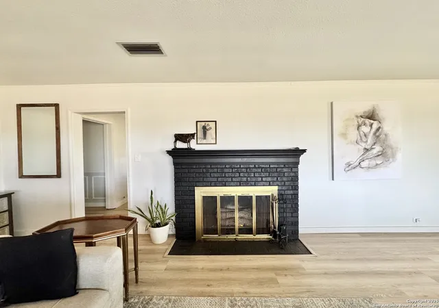 Photo 4 of Single family home for sale at 82 Bowman Ln, Smiley, TX 78159 | MLS# 1888049 | Listing updated on 2025-11-05