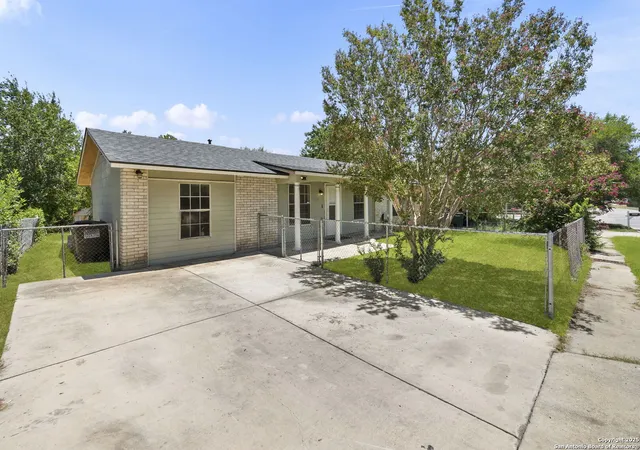 2nd image of 5907 Stoney Creek, San Antonio, TX 78242 | MLS# 1888057
