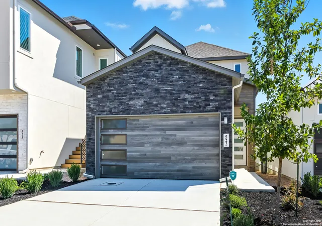 Photo 3 of Sale Pending at 20675 Huebner Rd Unit 522, San Antonio, TX 78258 | MLS# 1888200 | Listing updated on 2026-03-09