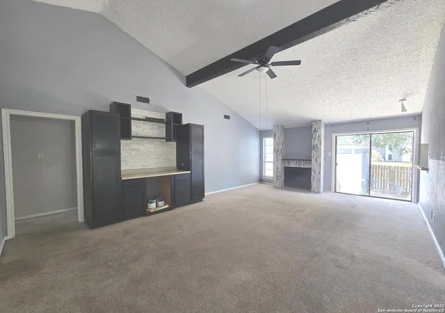 Photo 3 of Sale Pending at 6508 Honey Hl, San Antonio, TX 78229 | MLS# 1888270 | Listing updated on 2025-09-30