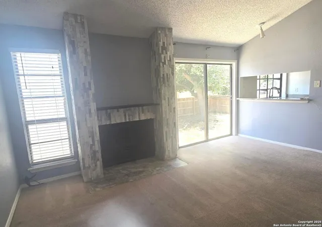Photo 3 of Sale Pending at 6508 Honey Hl, San Antonio, TX 78229 | MLS# 1888270 | Listing updated on 2025-09-30
