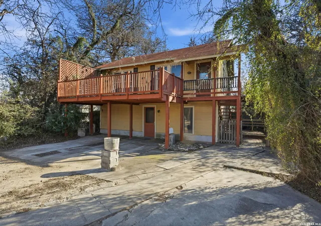 2nd image of 434 E Magnolia Ave, San Antonio, TX 78212 | MLS# 1888346