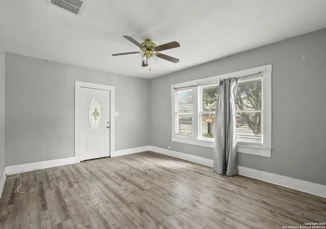 Photo 3 of Single family home for sale at 443 Kayton, San Antonio, TX 78210 | MLS# 1888356 | Listing updated on 2025-10-10