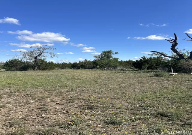 3rd image of 1754 Lakeshore Dr N, Bandera, TX 78003 | MLS# 1888364