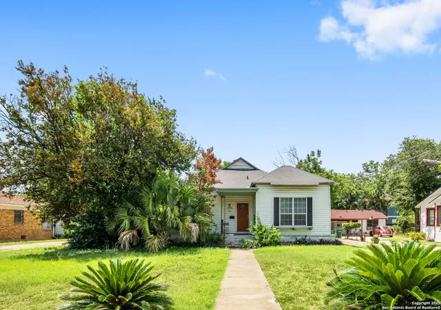1st image of 430 E Magnolia Ave, San Antonio, TX 78212 | MLS# 1888382