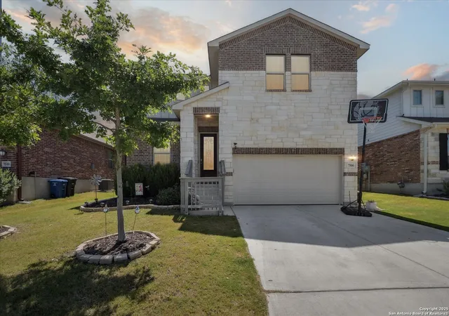 Photo 1 of Sale Pending at 7506 Cvs Way, San Antonio, TX 78250 | MLS# 1888479 | Listing updated on 2025-09-16