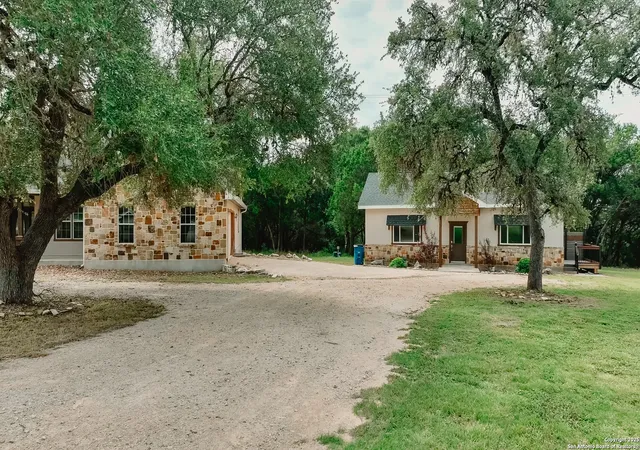 1st image of 1098 Lone Oak, New Braunfels, TX 78132 | MLS# 1888528