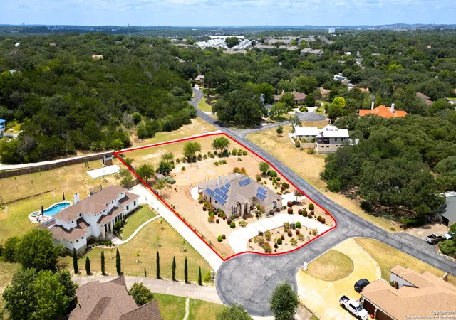 Photo 2 of Sale Pending at 15910 Robles Nuevo, San Antonio, TX 78232 | MLS# 1888531 | Listing updated on 2025-09-28