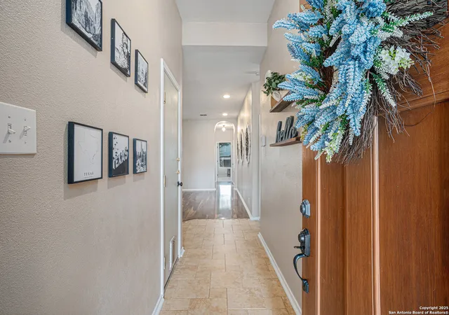 Photo 3 of Sale Pending at 100 Westerly, Cibolo, TX 78108 | MLS# 1888665 | Listing updated on 2025-08-23