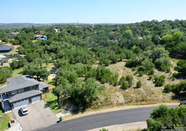Photo 1 of Sale Pending at 206 Scarlet Ct, Canyon Lake, TX 78133 | MLS# 1888667 | Listing updated on 2025-12-11