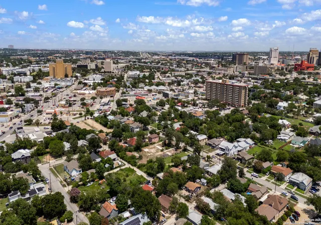 22nd image of 807 Poplar, San Antonio, TX 78212 | MLS# 1888696