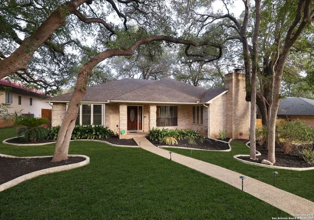 Photo 2 of Sale Pending at 13534 Vista Bonita, San Antonio, TX 78216 | MLS# 1888752 | Listing updated on 2025-09-12