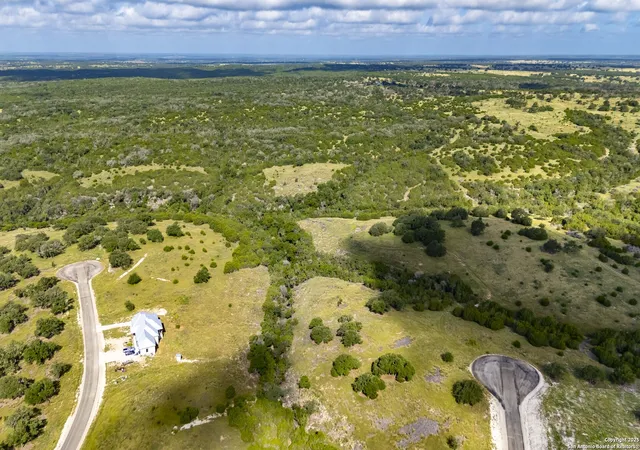 Photo 2 of Land for sale at 9 N Shapen Springs Rd, Kerrville, TX 78028 | MLS# 1888942 | Listing updated on 2025-08-11