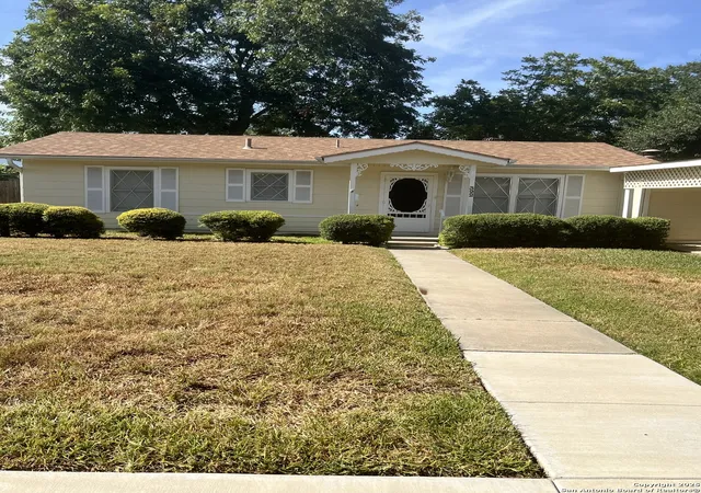 Photo 3 of Sale Pending at 322 Anton, San Antonio, TX 78223 | MLS# 1889039 | Listing updated on 2025-10-21