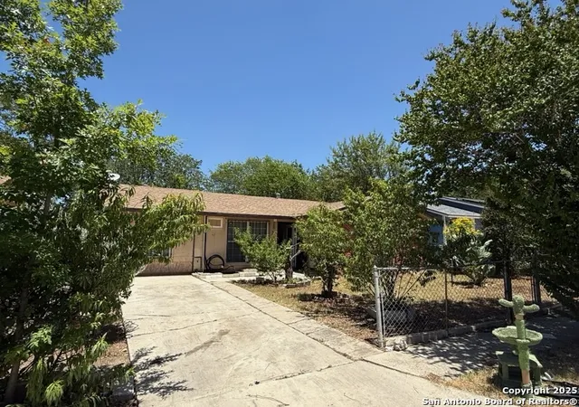 Photo 3 of Single family home for sale at 5411 Indian Desert, San Antonio, TX 78242 | MLS# 1889040 | Listing updated on 2025-09-18
