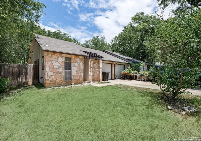 Photo 3 of Sale Pending at 5234 Meadow Rise, San Antonio, TX 78250 | MLS# 1889045 | Listing updated on 2026-02-06