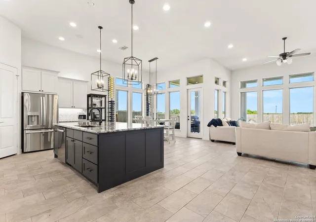 4th image of 2905 Harvest Moon, Seguin, TX 78155 | MLS# 1889058