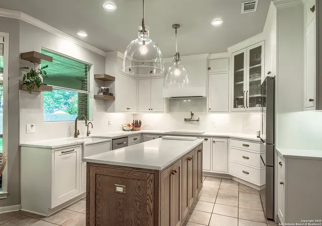 Photo 3 of Sale Pending at 16527 Inwood Cvs, San Antonio, TX 78248 | MLS# 1889067 | Listing updated on 2026-03-30