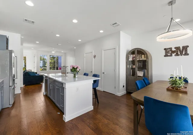 4th image of 102 Tendick, San Antonio, TX 78209
