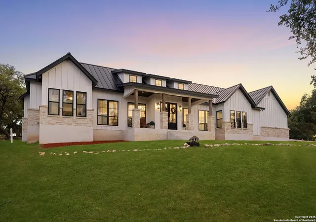 Photo 4 of Single family home for sale at 198 Sabinas Creek Ranch Rd, Boerne, TX 78006 | MLS# 1889175 | Listing updated on 2025-08-12